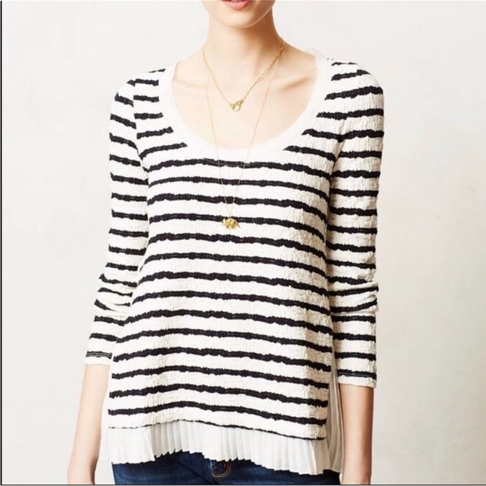 Anthropologie Postmark Walkwrite Striped Top Ruffle White Black Women’s‎ Medium